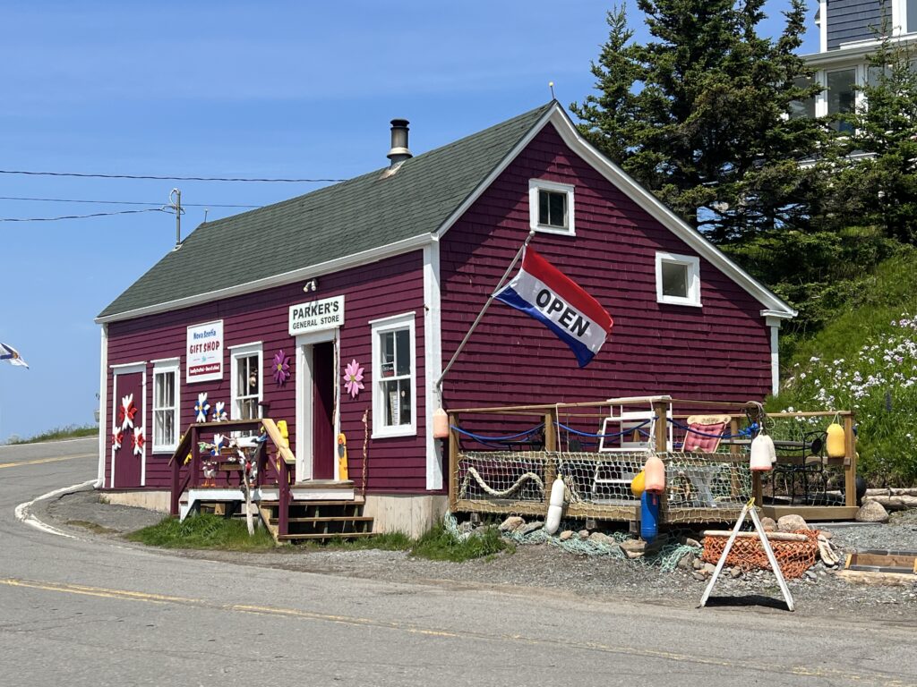 Parkers General Store, Hall's Harbour